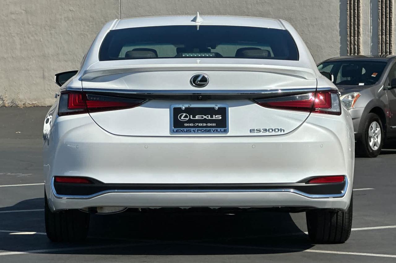 2025 Lexus ES Roseville CA