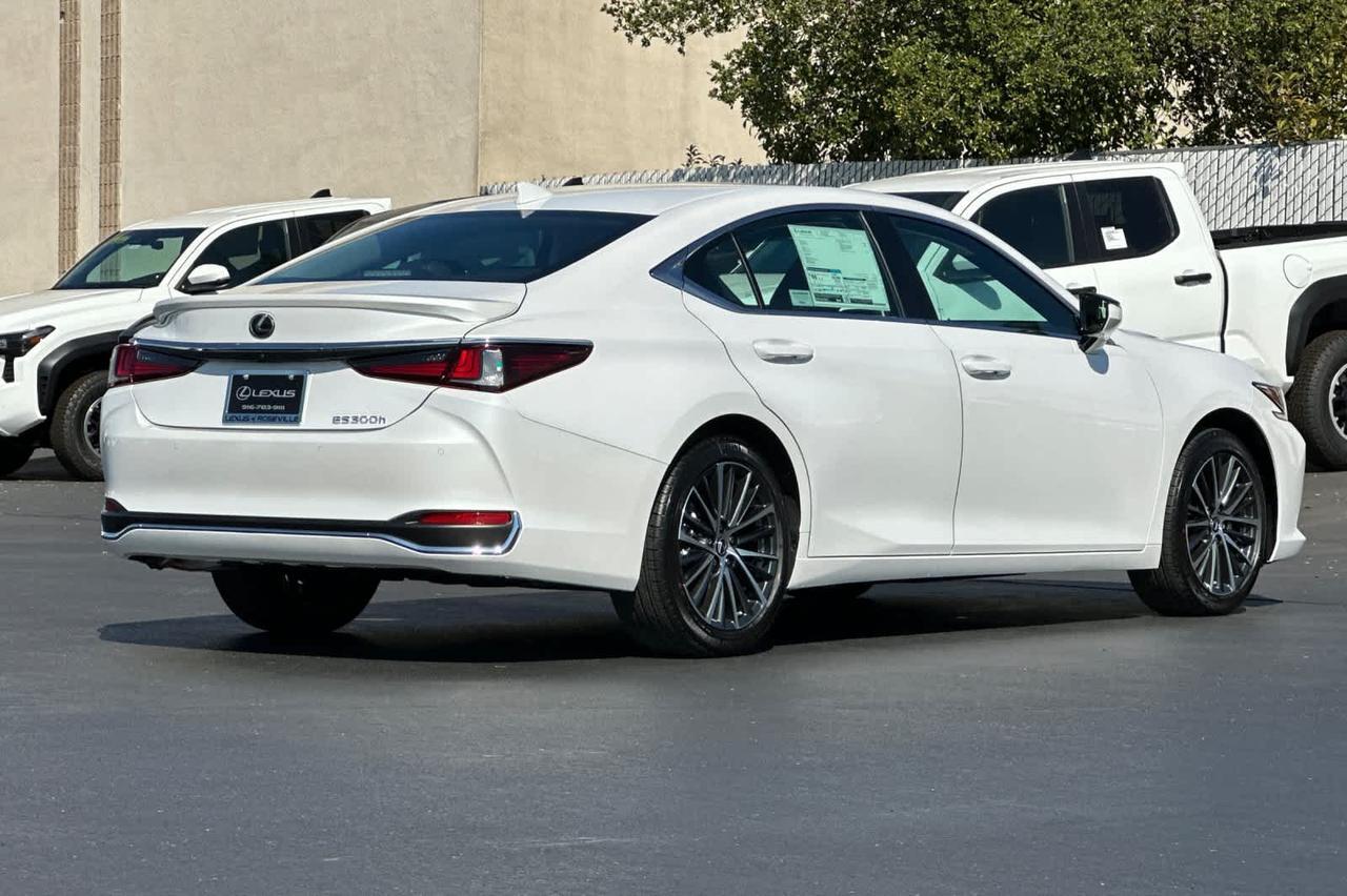 2025 Lexus ES Roseville CA