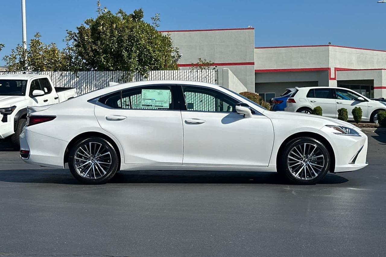 2025 Lexus ES Roseville CA