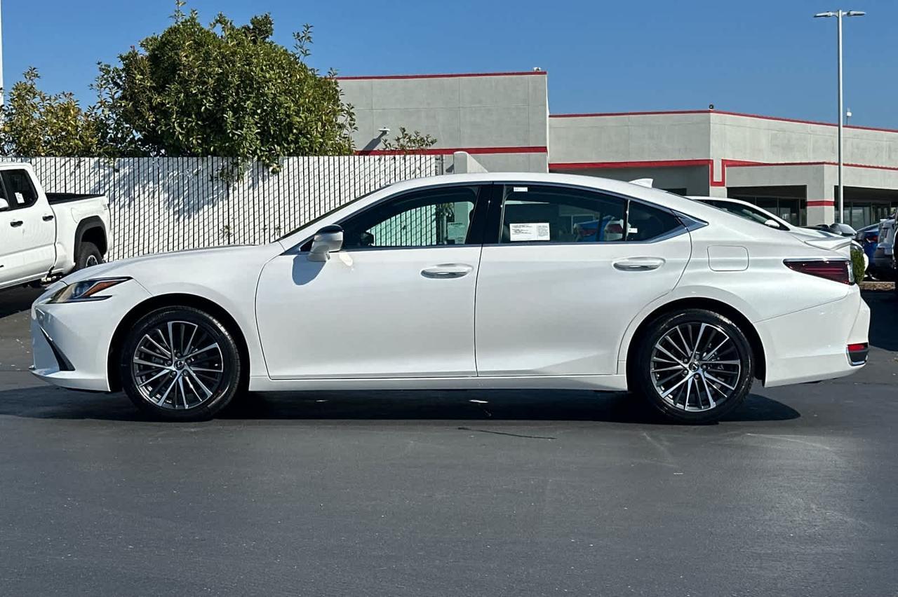 2025 Lexus ES Roseville CA