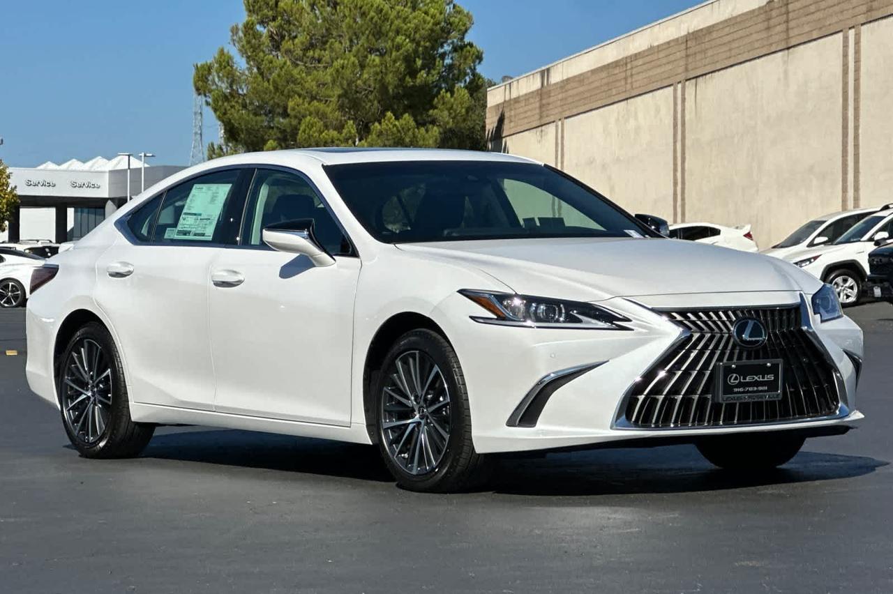 2025 Lexus ES Roseville CA
