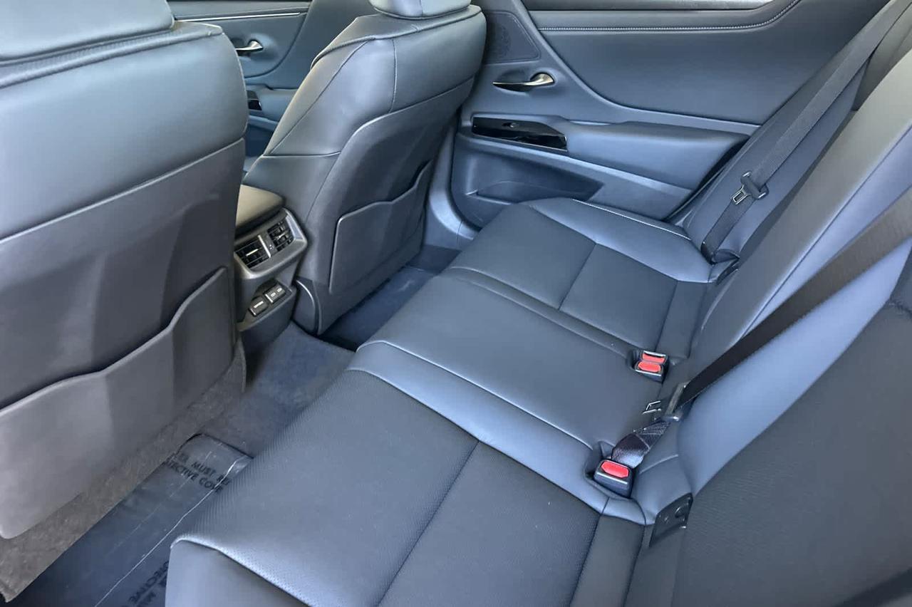 2025 Lexus ES Roseville CA