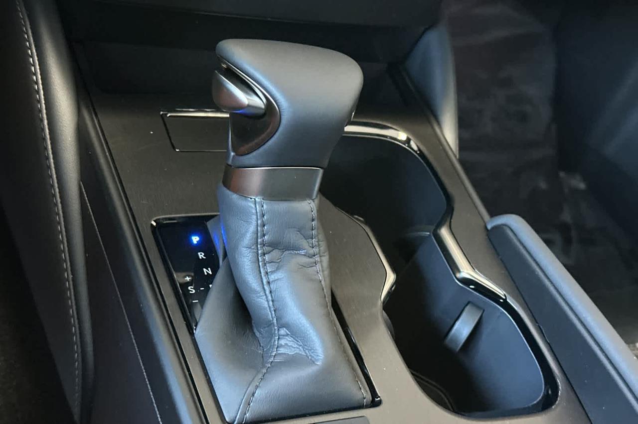 2025 Lexus ES Roseville CA