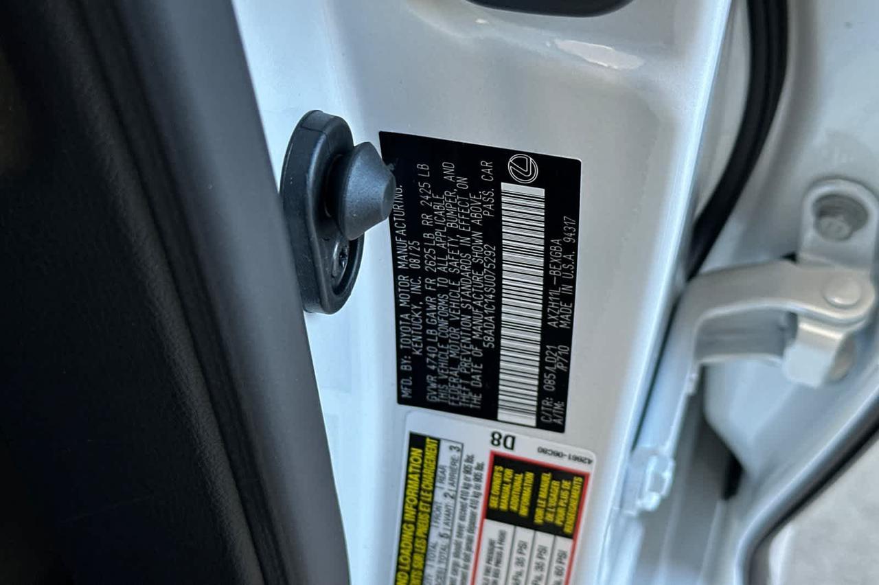 2025 Lexus ES Roseville CA