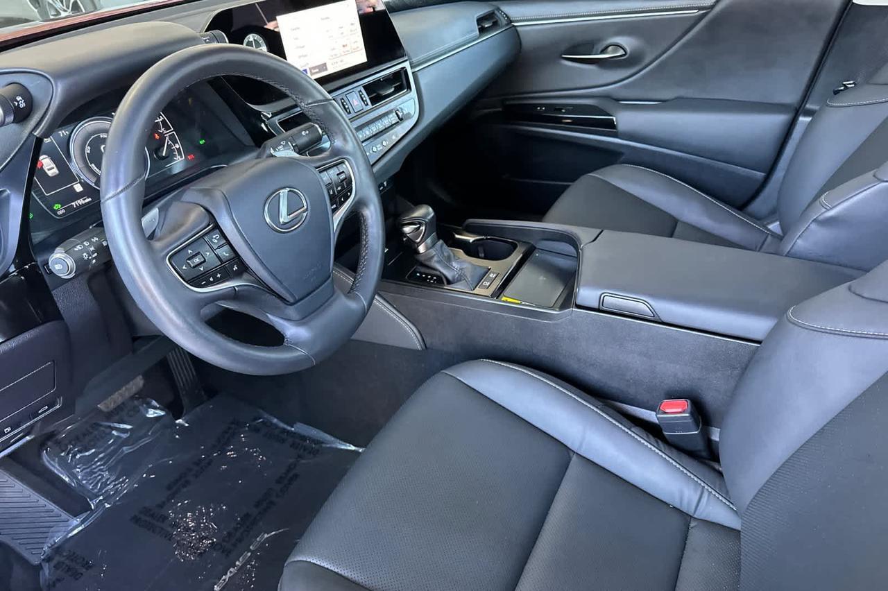 2025 Lexus ES Roseville CA