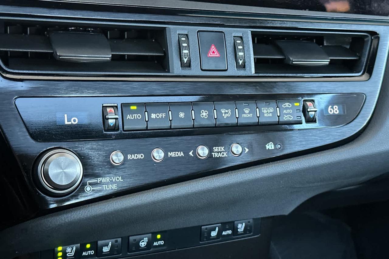 2025 Lexus ES Roseville CA