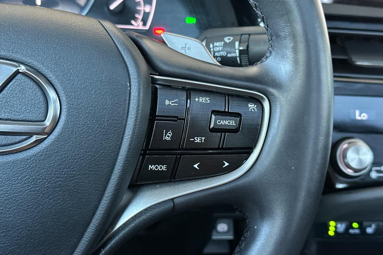 2025 Lexus ES Roseville CA