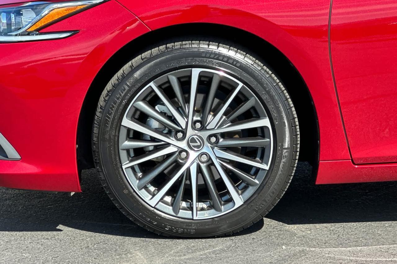 2025 Lexus ES Roseville CA