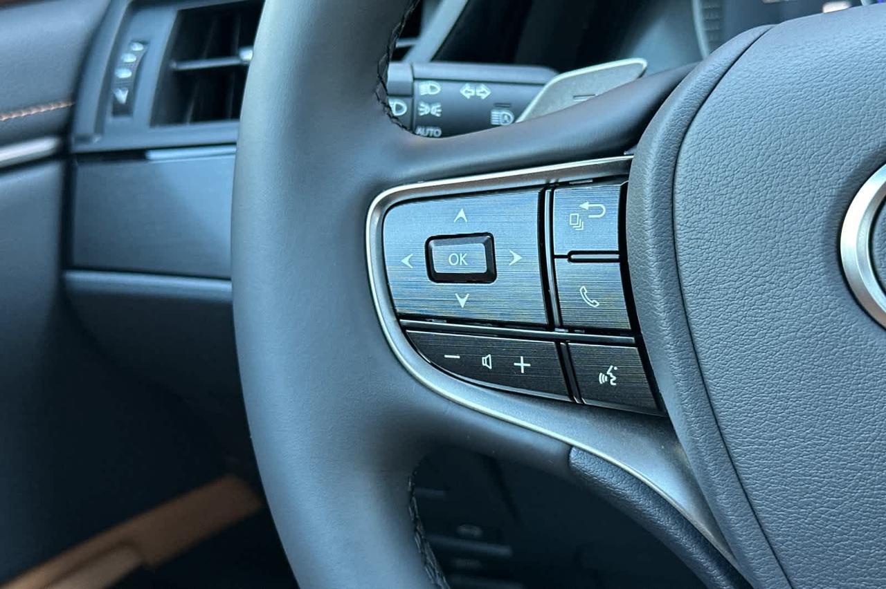 2025 Lexus ES Roseville CA