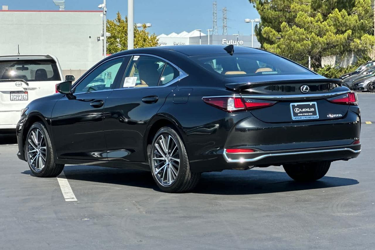 2025 Lexus ES Roseville CA
