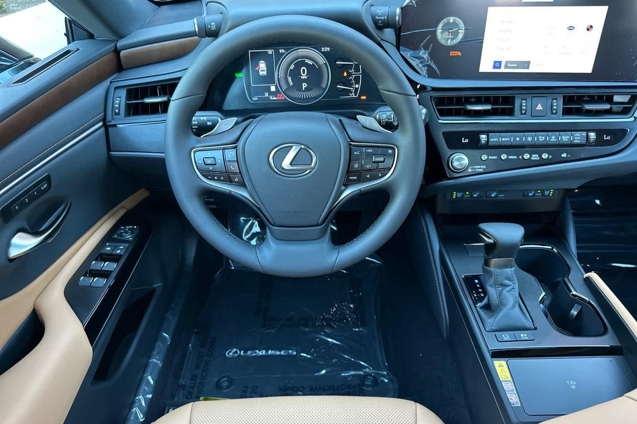 2025 Lexus ES Roseville CA