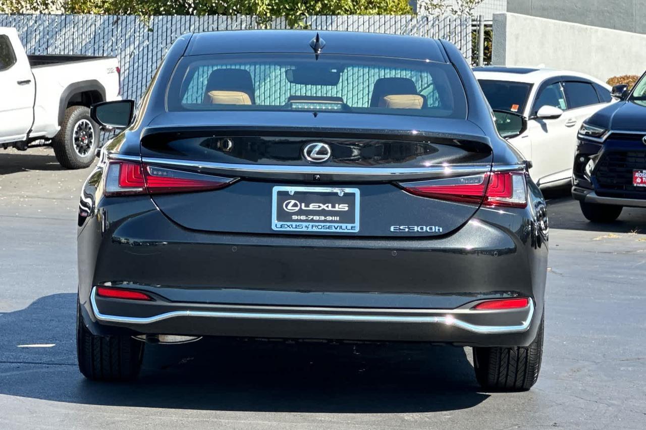 2025 Lexus ES Roseville CA