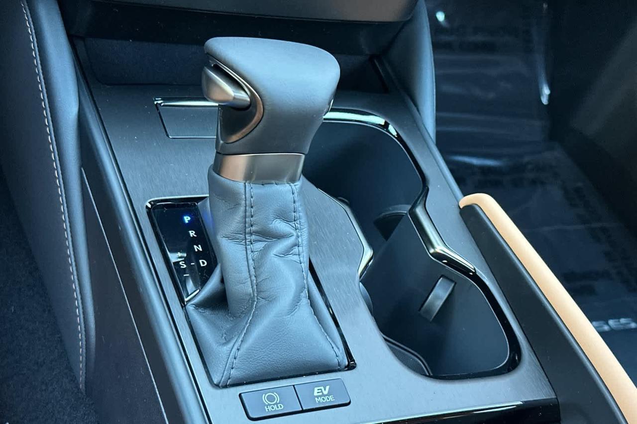 2025 Lexus ES Roseville CA