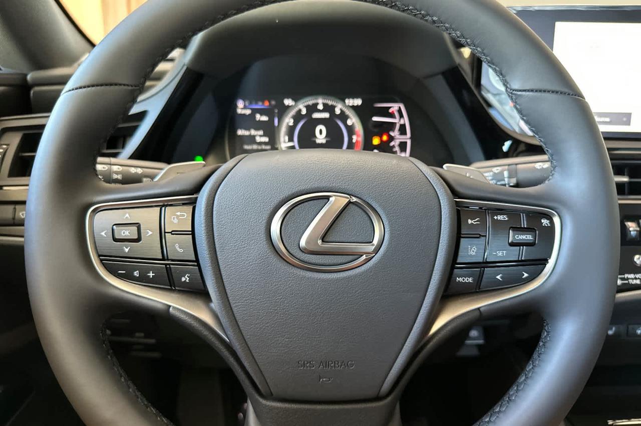 2025 Lexus ES Roseville CA