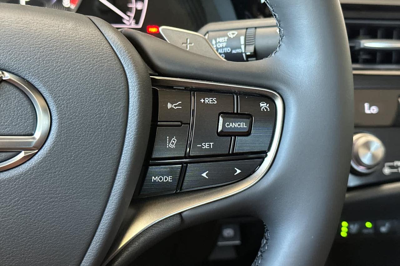 2025 Lexus ES Roseville CA