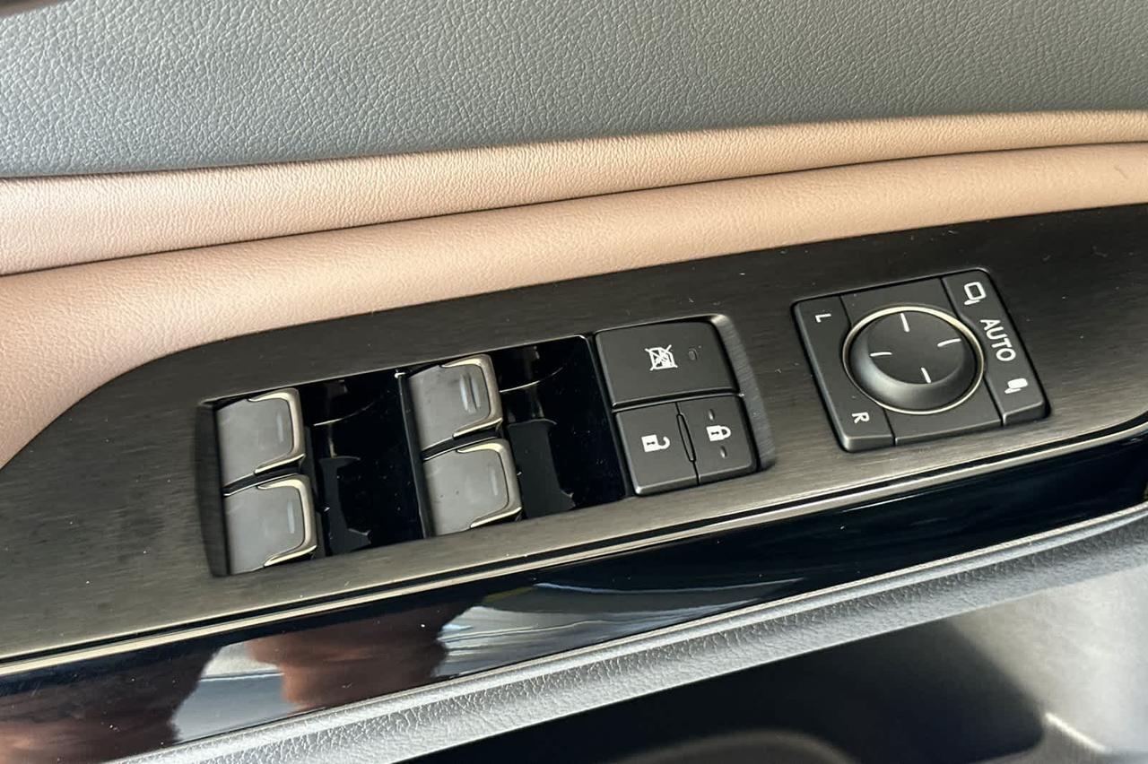 2025 Lexus ES Roseville CA