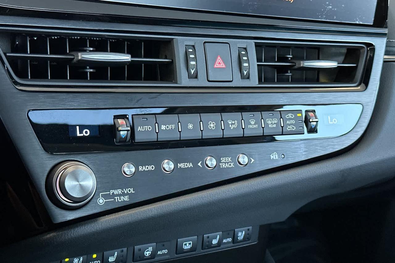 2025 Lexus ES Luxury Roseville CA