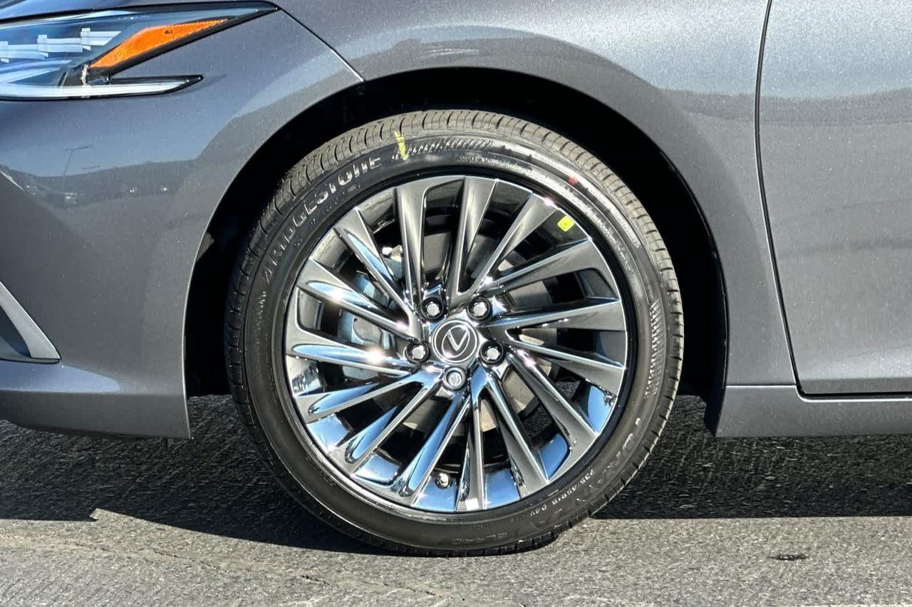 2025 Lexus ES Luxury Roseville CA