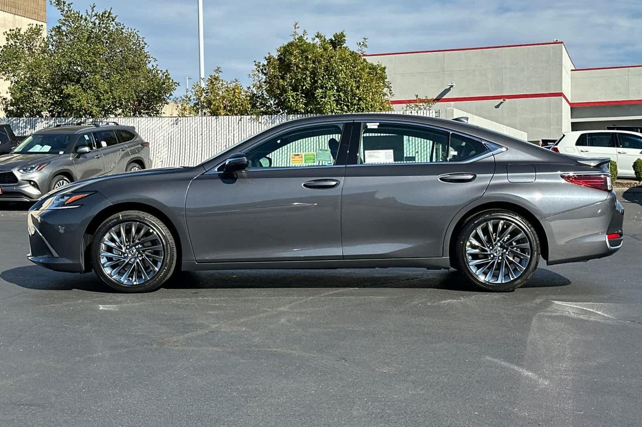 2025 Lexus ES Luxury Roseville CA