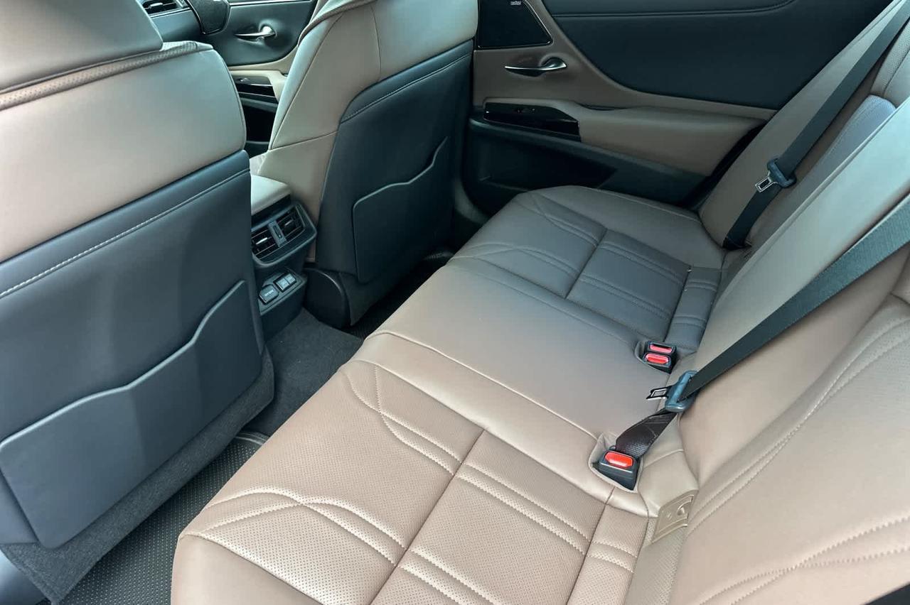 2025 Lexus ES Luxury Roseville CA