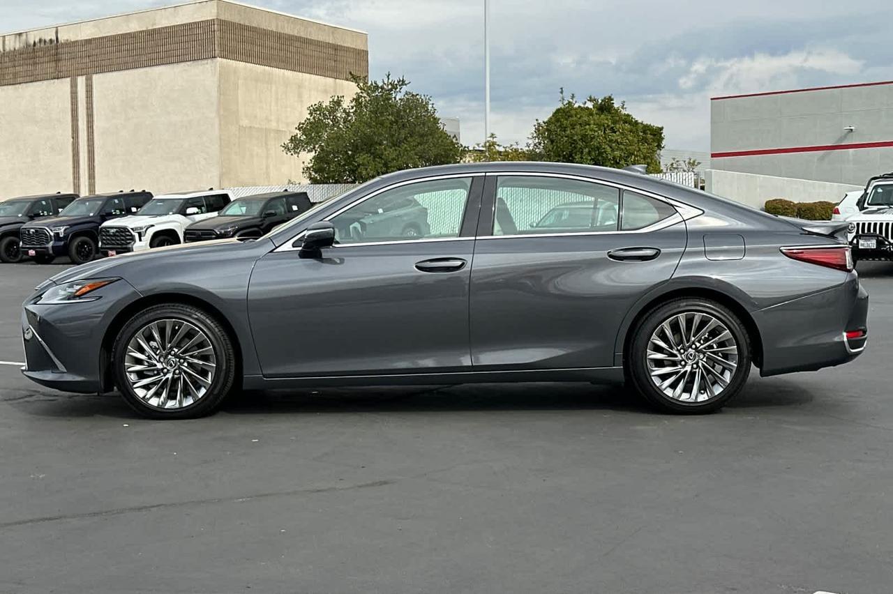 2025 Lexus ES Luxury Roseville CA