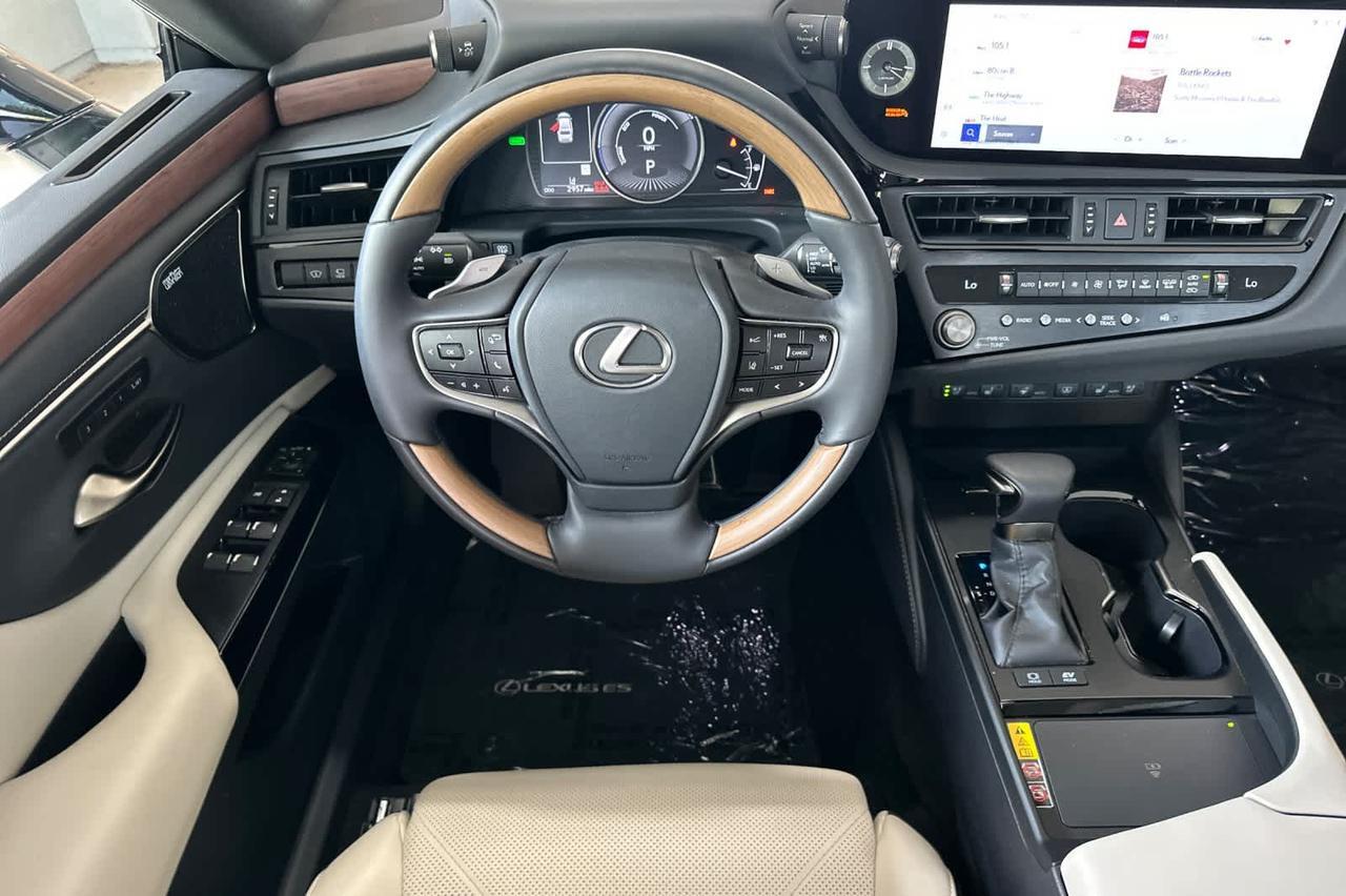 2025 Lexus ES Luxury Roseville CA