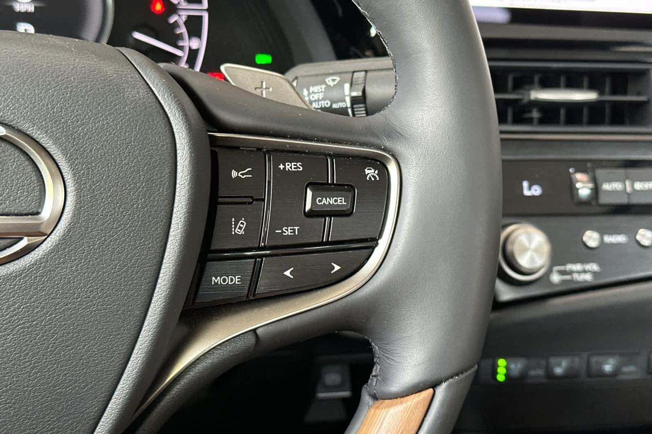 2025 Lexus ES Luxury Roseville CA