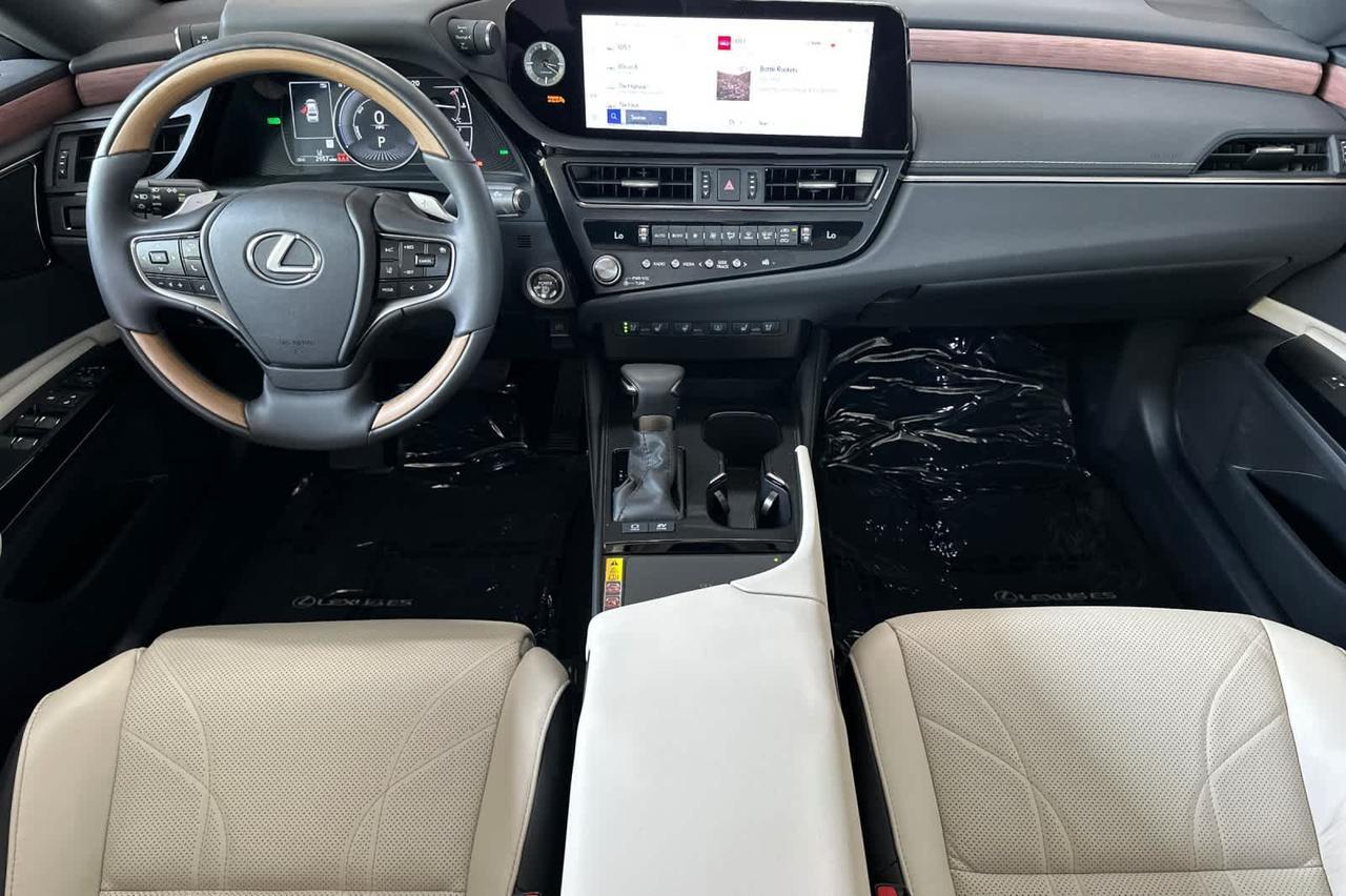 2025 Lexus ES Luxury Roseville CA