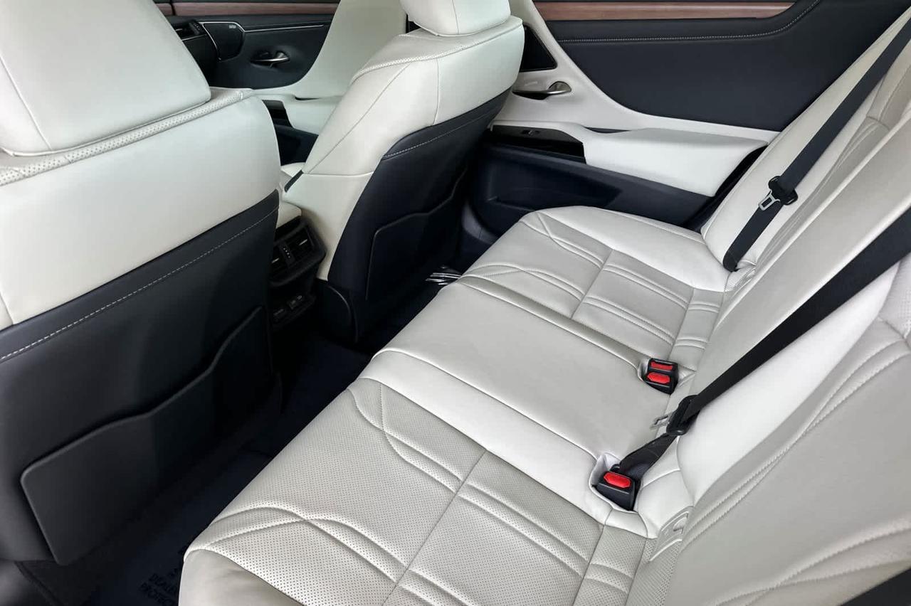 2025 Lexus ES Luxury Roseville CA