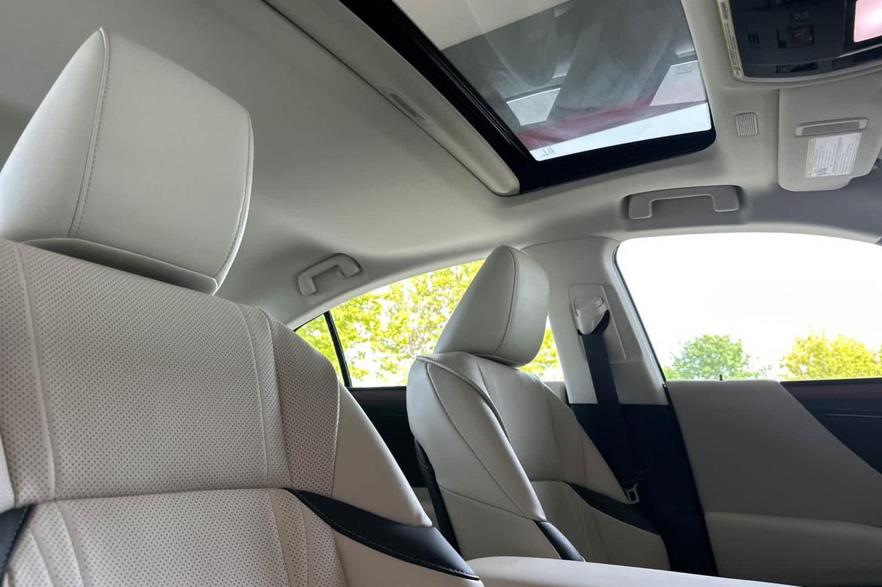 2025 Lexus ES Luxury Roseville CA