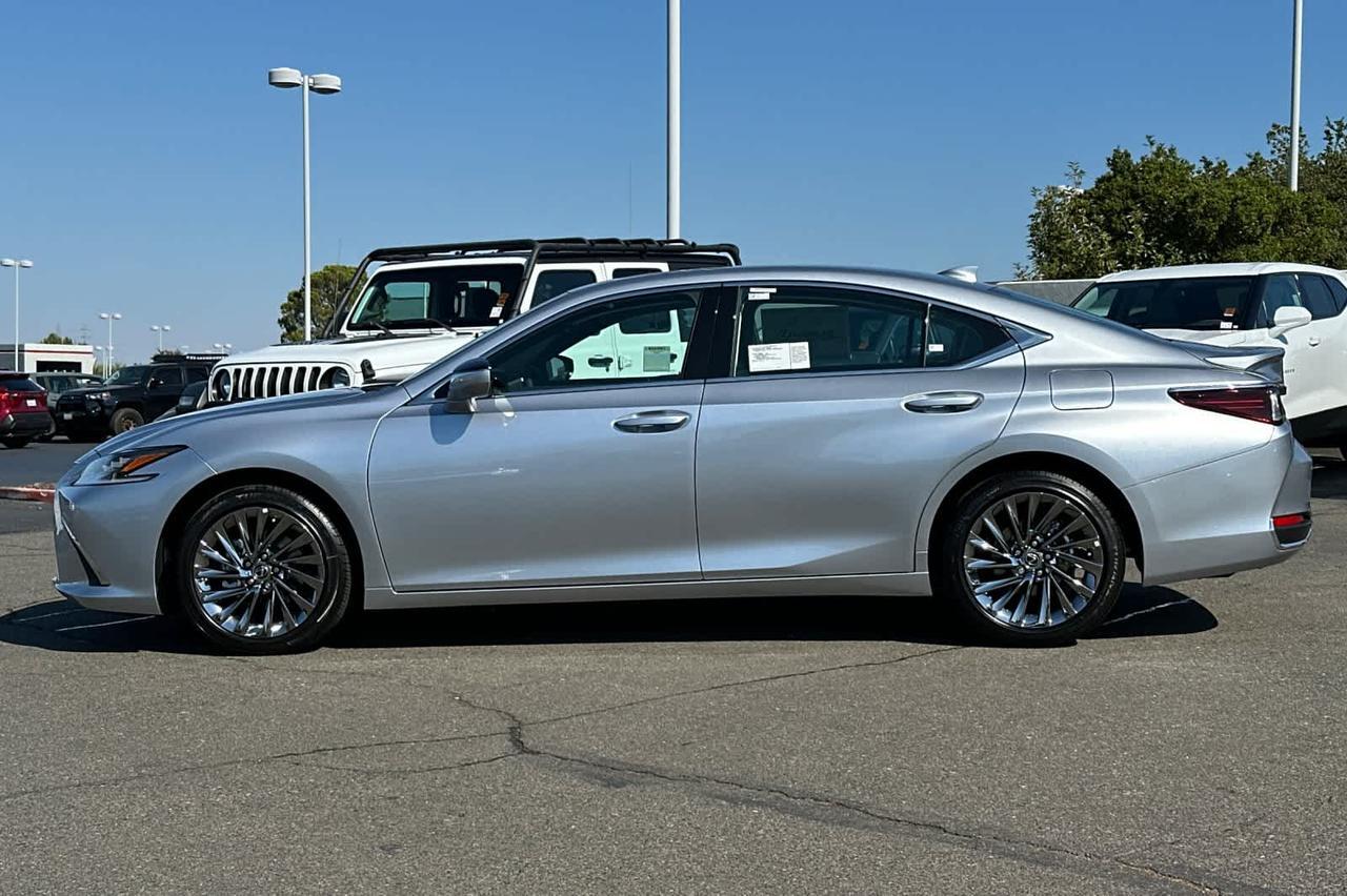 2025 Lexus ES Luxury Roseville CA