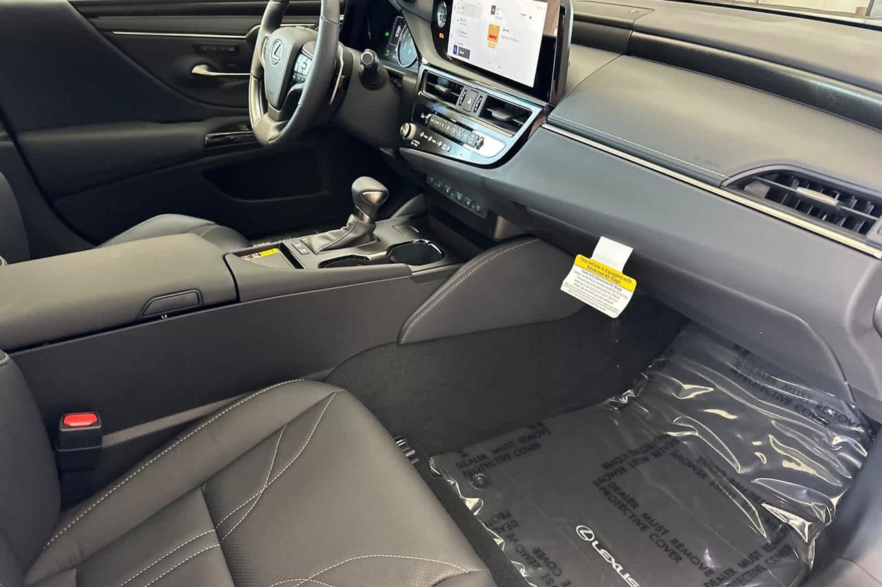 2025 Lexus ES Luxury Roseville CA