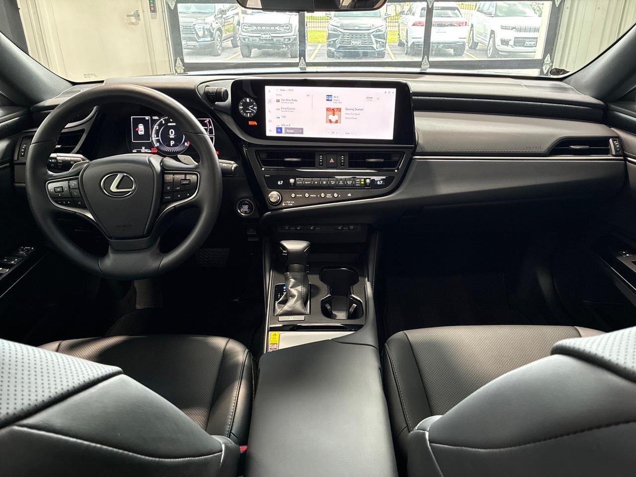 2025 Lexus ES350 Premium Pkg, Pano Roof, 12.3in Interface, 18in Wheels, Only 5k Miles Houston TX 2025 Lexus ES350 Premium Pkg, Pano Roof, 12.3in Interface, 18in Wheels, Only 5k Miles Houston TX