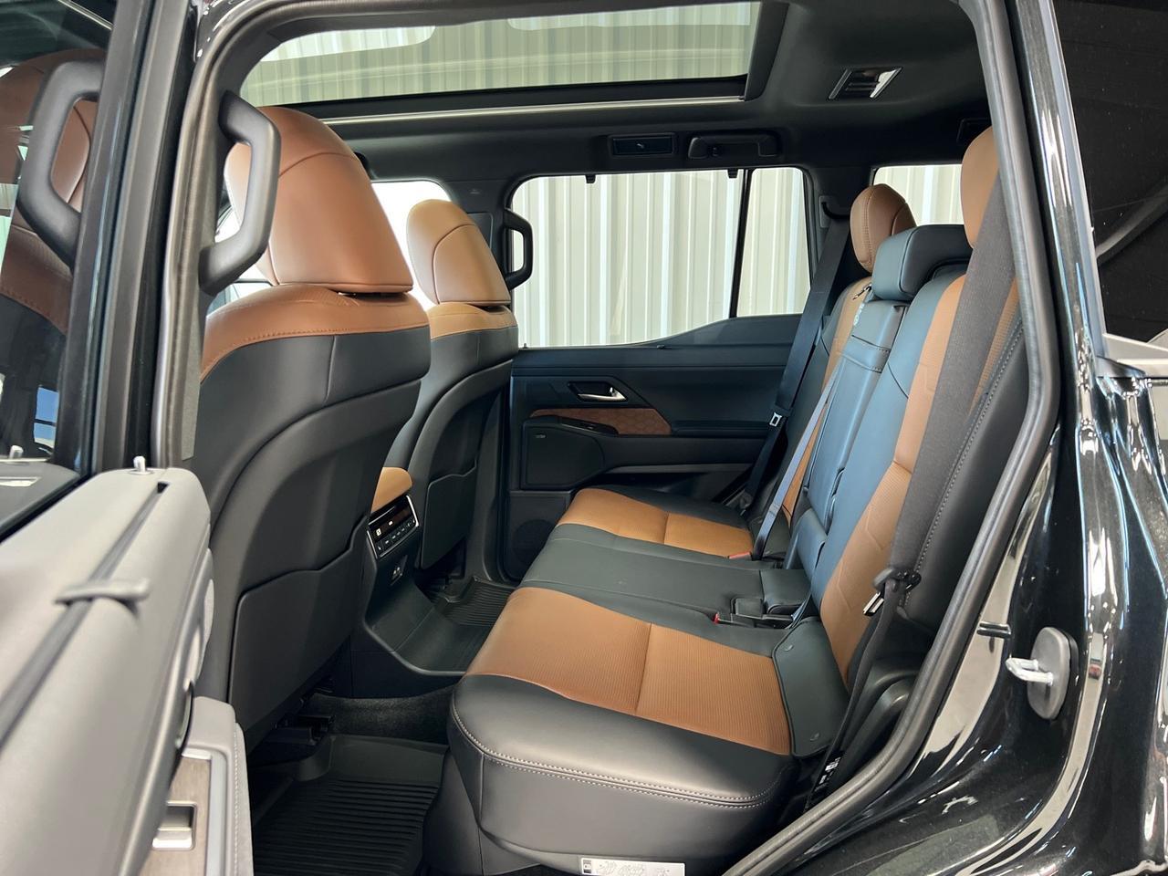 2025 Lexus GX550 Luxury+, Cold Area Pkg, Digital Key, HUD, Traffic Jam Assist Houston TX 2025 Lexus GX550 Luxury+, Cold Area Pkg, Digital Key, HUD, Traffic Jam Assist Houston TX