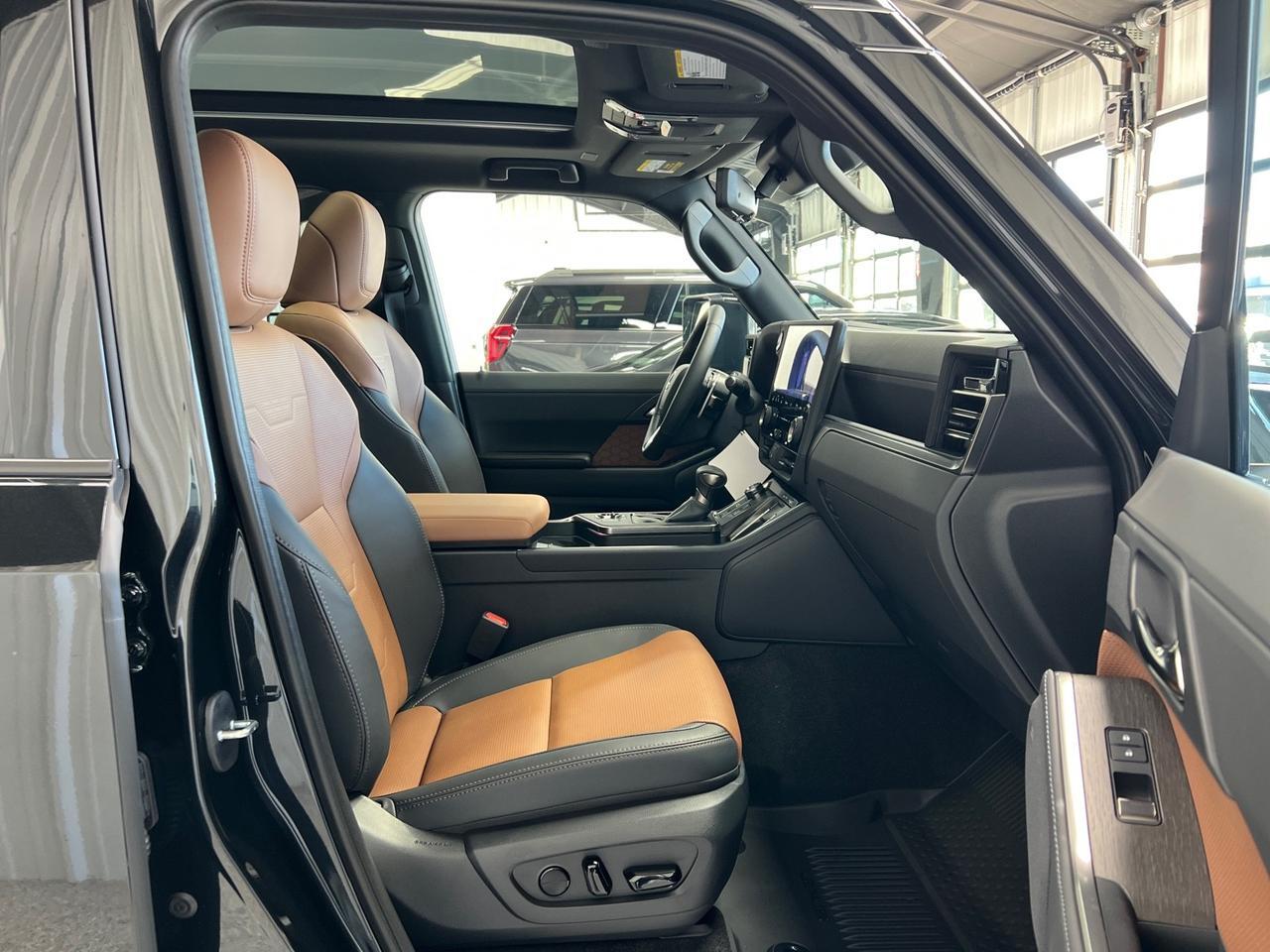 2025 Lexus GX550 Luxury+, Cold Area Pkg, Digital Key, HUD, Traffic Jam Assist Houston TX 2025 Lexus GX550 Luxury+, Cold Area Pkg, Digital Key, HUD, Traffic Jam Assist Houston TX