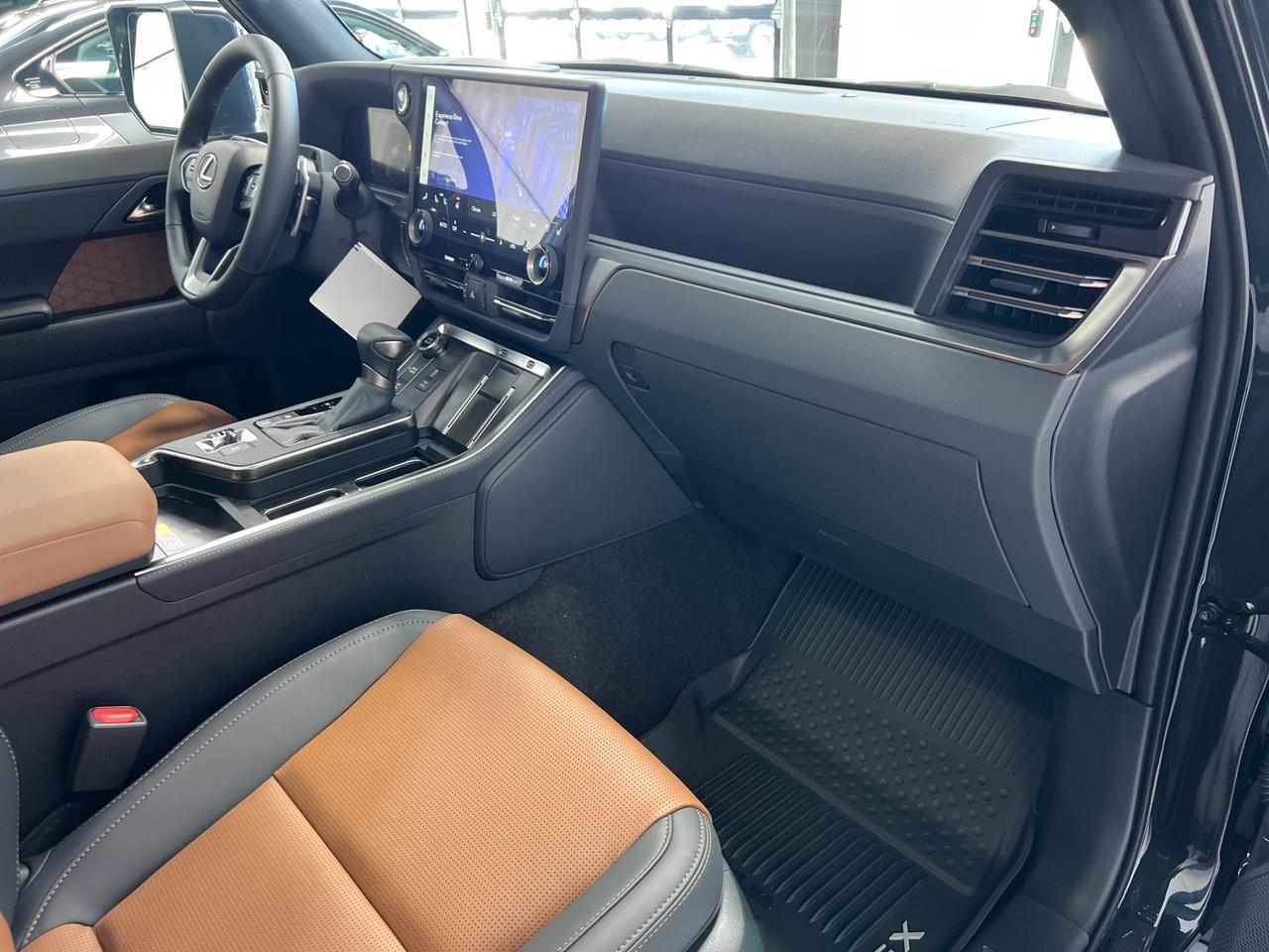 2025 Lexus GX550 Luxury+, Cold Area Pkg, Digital Key, HUD, Traffic Jam Assist Houston TX 2025 Lexus GX550 Luxury+, Cold Area Pkg, Digital Key, HUD, Traffic Jam Assist Houston TX