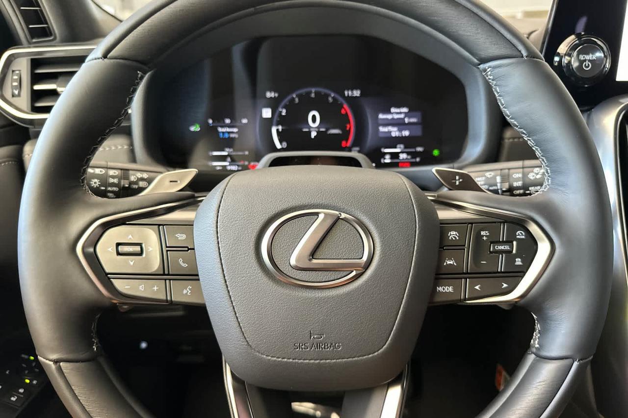 2025 Lexus LX 700h Luxury Roseville CA