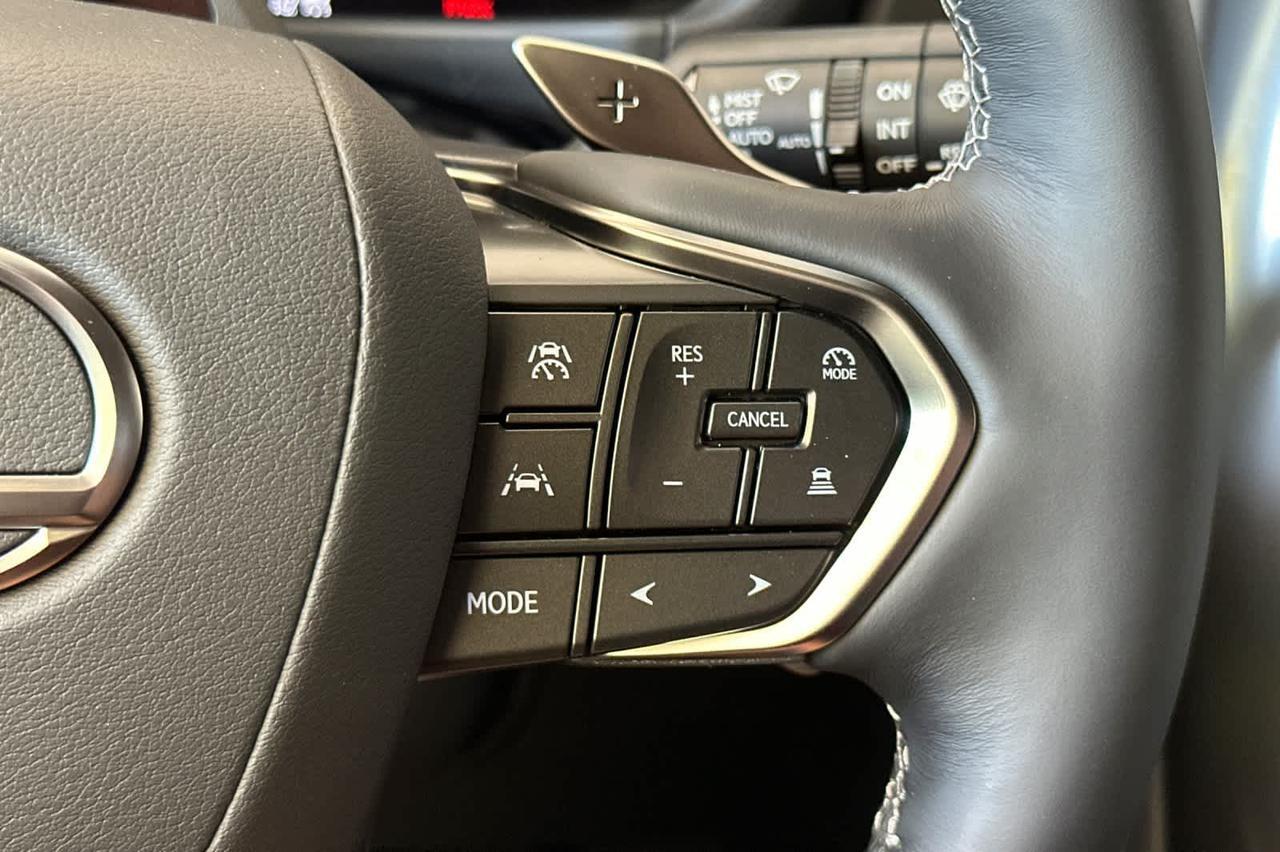 2025 Lexus LX 700h Luxury Roseville CA