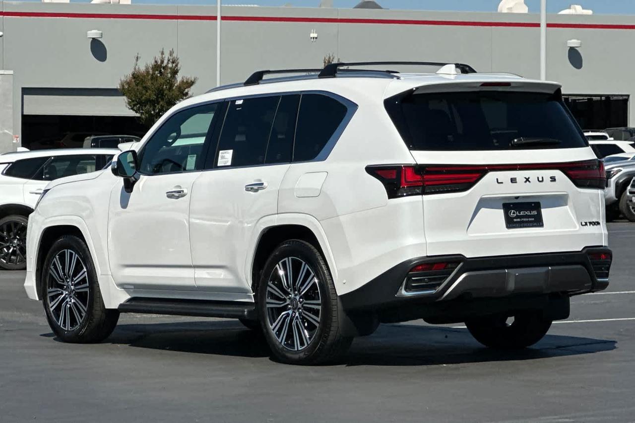 2025 Lexus LX 700h Luxury Roseville CA