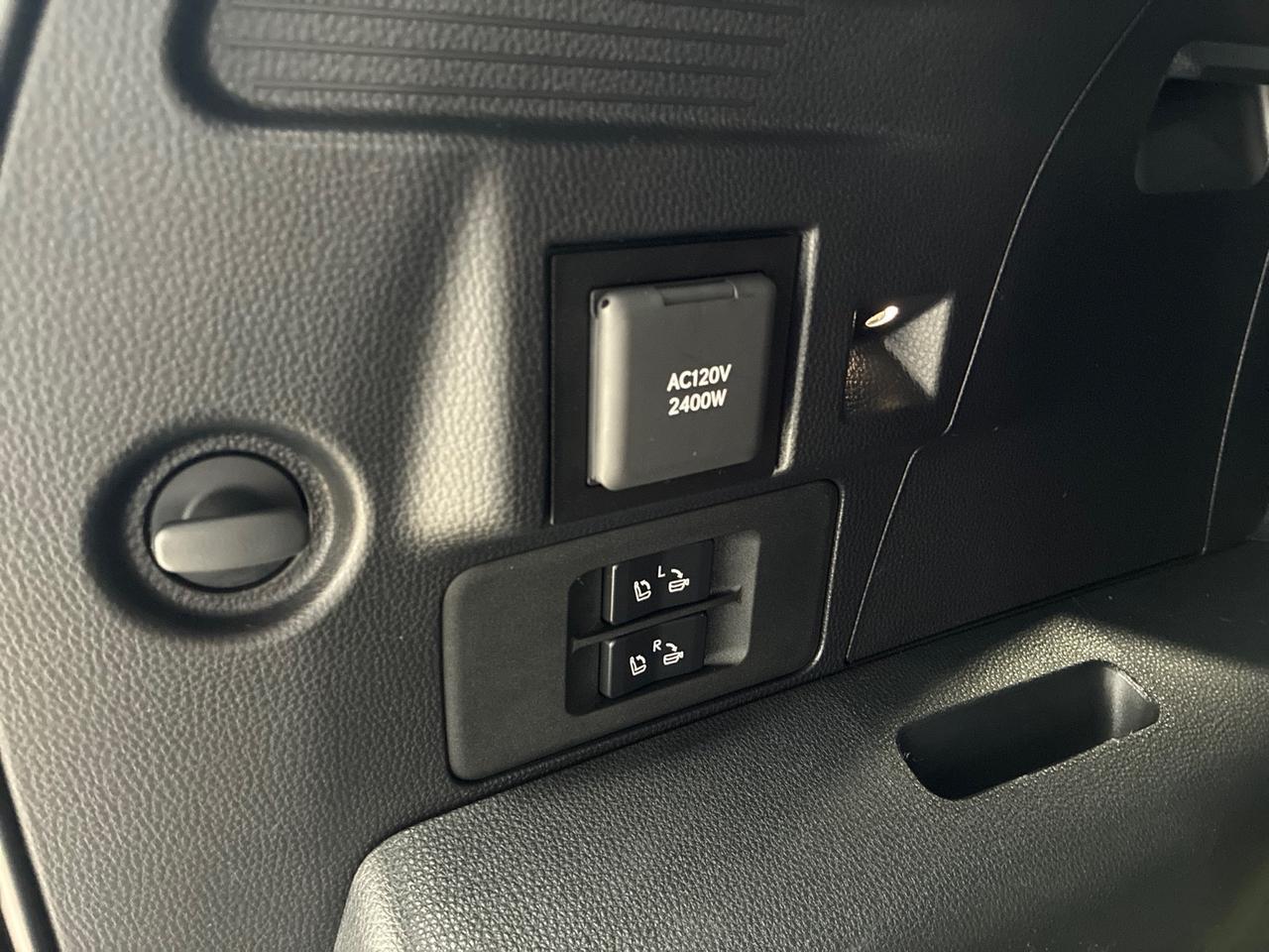 2025 Lexus LX700h Overtrail, 3-Row Seating, Mark Levinson Sound, Black Badge Overlays Houston TX 2025 Lexus LX700h Overtrail, 3-Row Seating, Mark Levinson Sound, Black Badge Overlays Houston TX