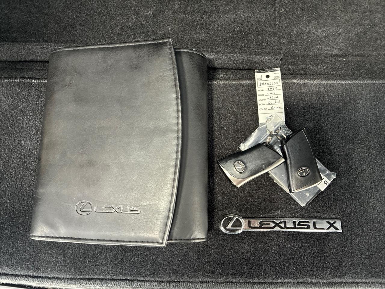 2025 Lexus LX700h Overtrail, 3-Row Seating, Mark Levinson Sound, Black Badge Overlays Houston TX 2025 Lexus LX700h Overtrail, 3-Row Seating, Mark Levinson Sound, Black Badge Overlays Houston TX