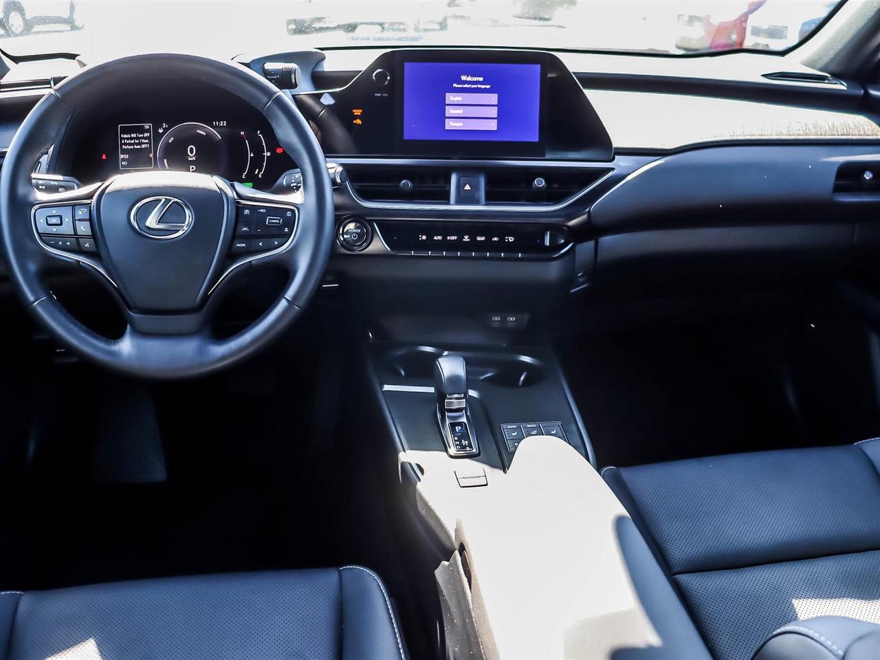 2025 Lexus UX 300h Mississauga ON