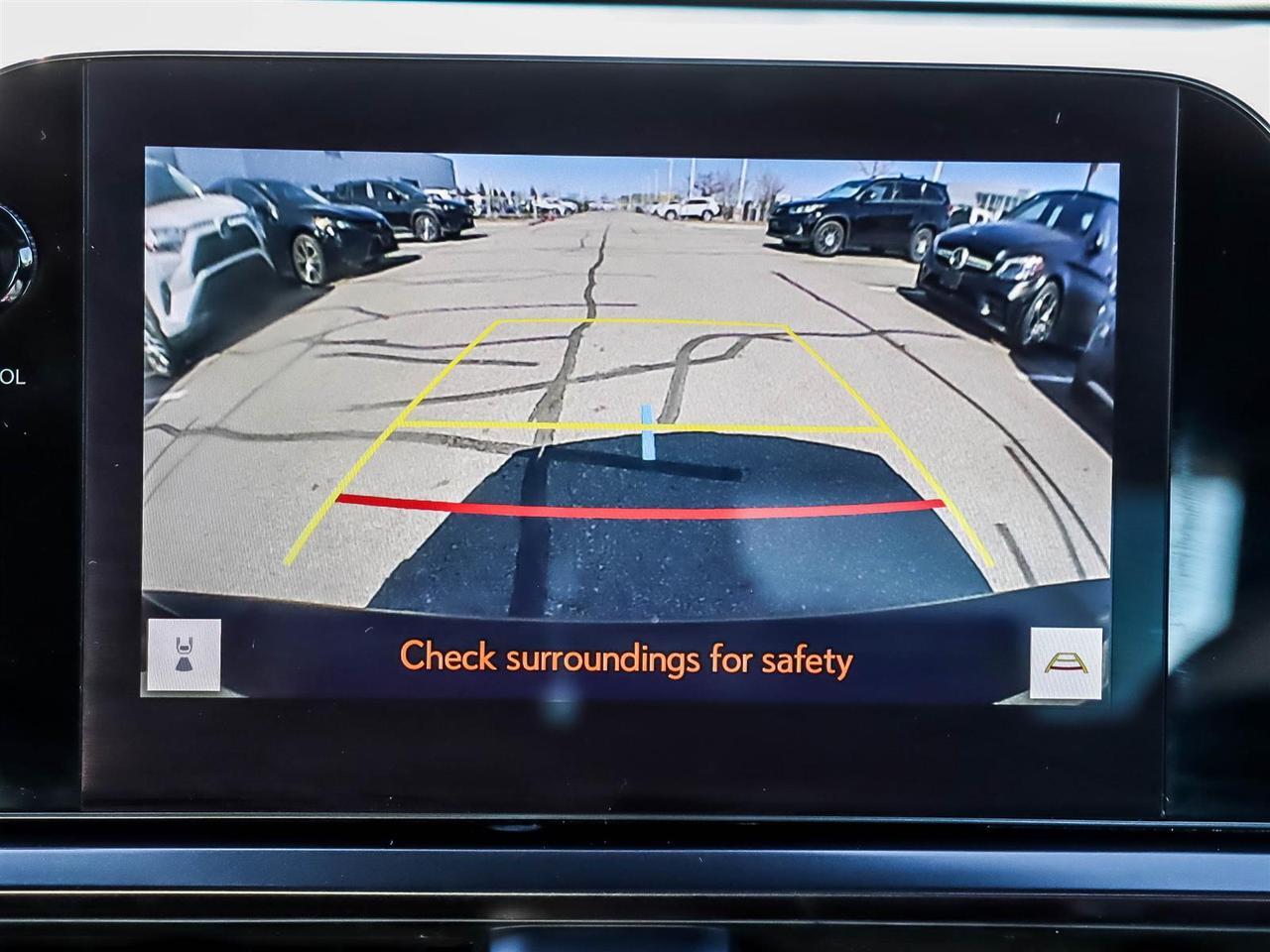 2025 Lexus UX 300h Mississauga ON