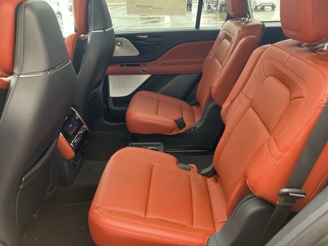2025 Lincoln Aviator Reserve Watertown SD 2025 Lincoln Aviator Reserve Watertown SD