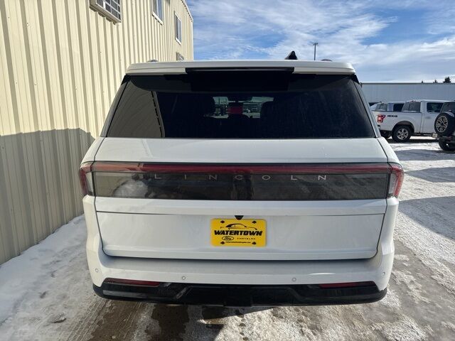 2025 Lincoln Navigator L Reserve Watertown SD 2025 Lincoln Navigator L Reserve Watertown SD