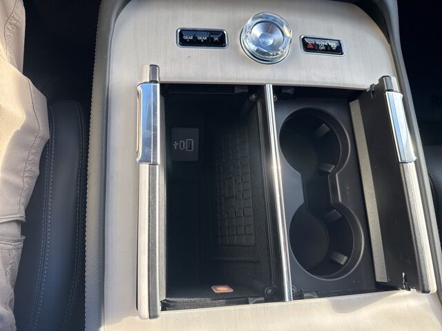 2025 Lincoln Navigator L Reserve Watertown SD 2025 Lincoln Navigator L Reserve Watertown SD