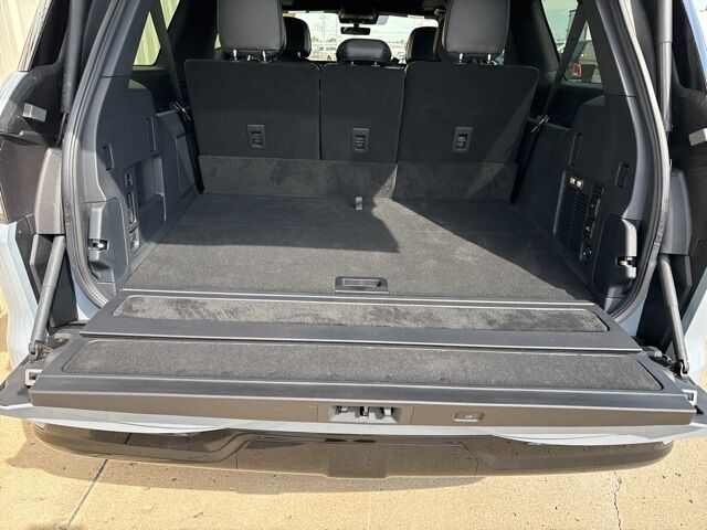 2025 Lincoln Navigator L Reserve Watertown SD 2025 Lincoln Navigator L Reserve Watertown SD