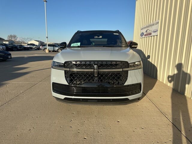 2025 Lincoln Navigator L Reserve Watertown SD 2025 Lincoln Navigator L Reserve Watertown SD