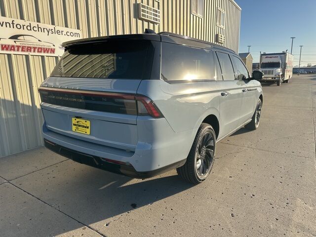 2025 Lincoln Navigator L Reserve Watertown SD 2025 Lincoln Navigator L Reserve Watertown SD