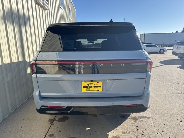 2025 Lincoln Navigator Reserve Watertown SD 2025 Lincoln Navigator Reserve Watertown SD